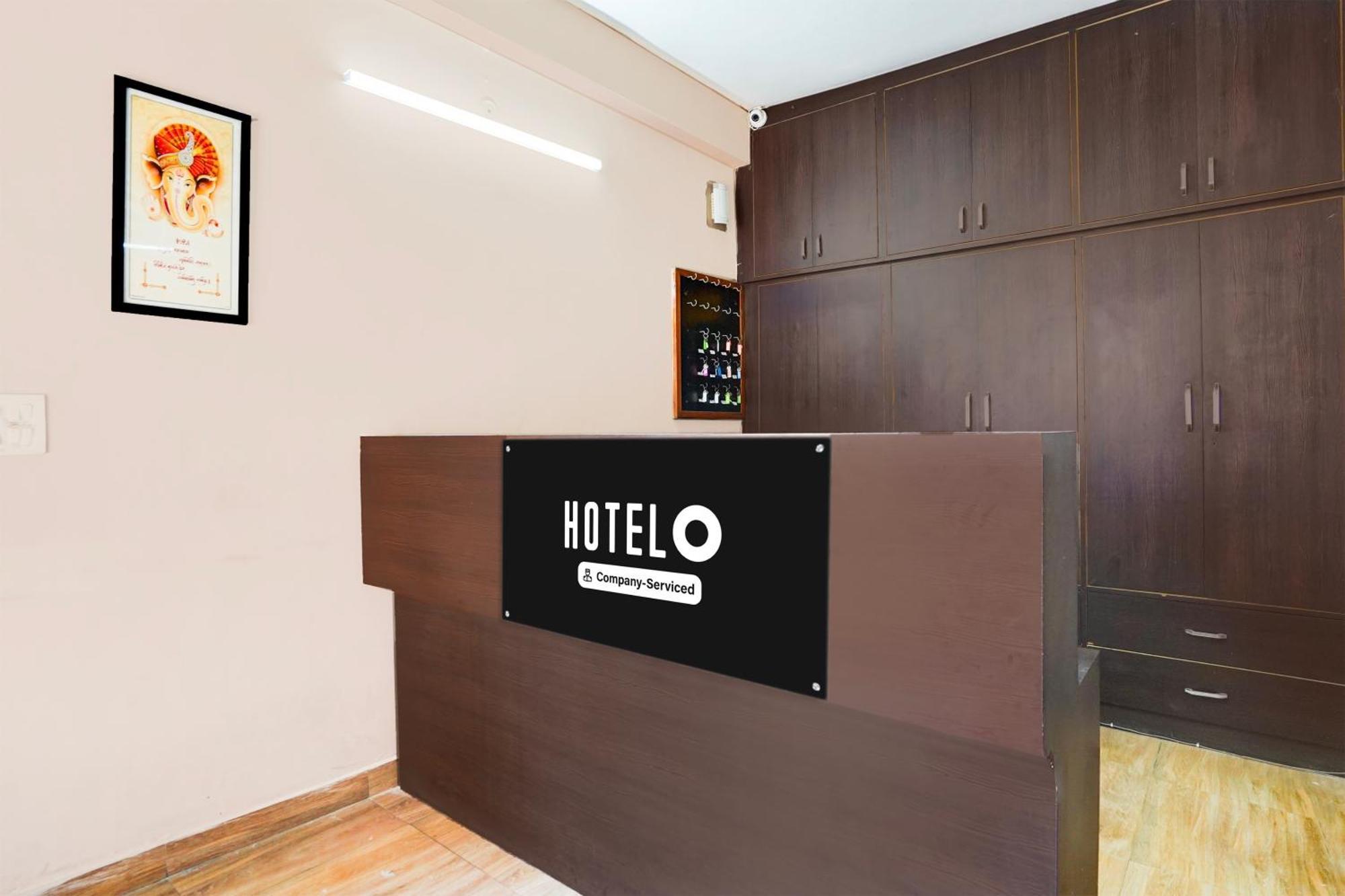 Super Hotel O Gms Road Ballupur Chowk Dehradun Exterior foto